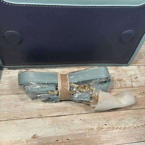 Angel Kiss Purse 10" Blue Leather Structured Colorblock Crossbody Shoulder Strap - Picture 9 of 11